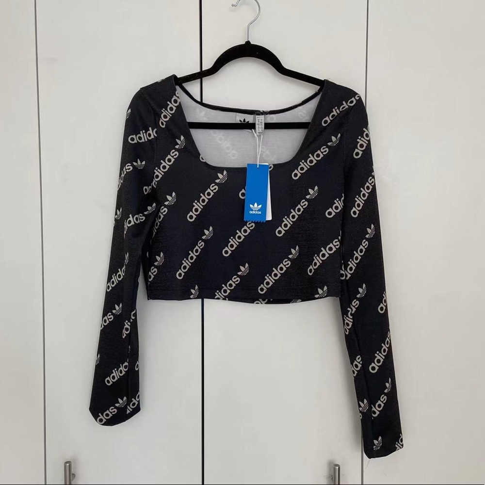 Women’s Adidas Shiny Monogrammed Crop Top Size Large